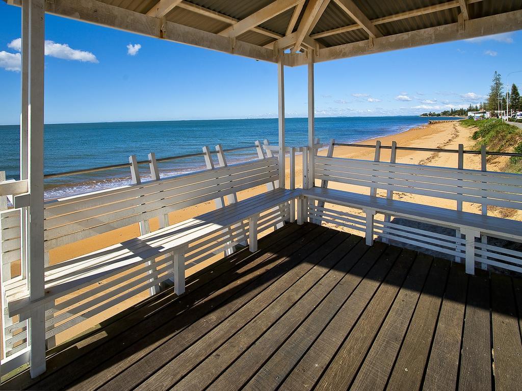 Beach House On Suttons Apartment Redcliffe Luaran gambar